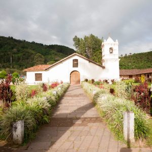 Orosi Valley & Colonial Church